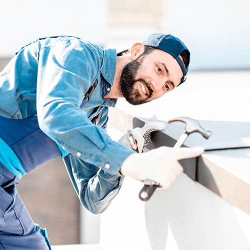 ouvrier couvreur ciel etanche